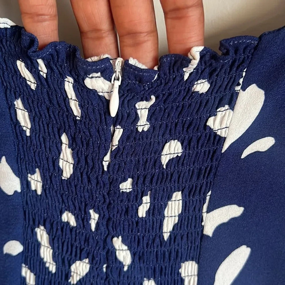 Kourt Cyra midi dress - Picture 9 of 14